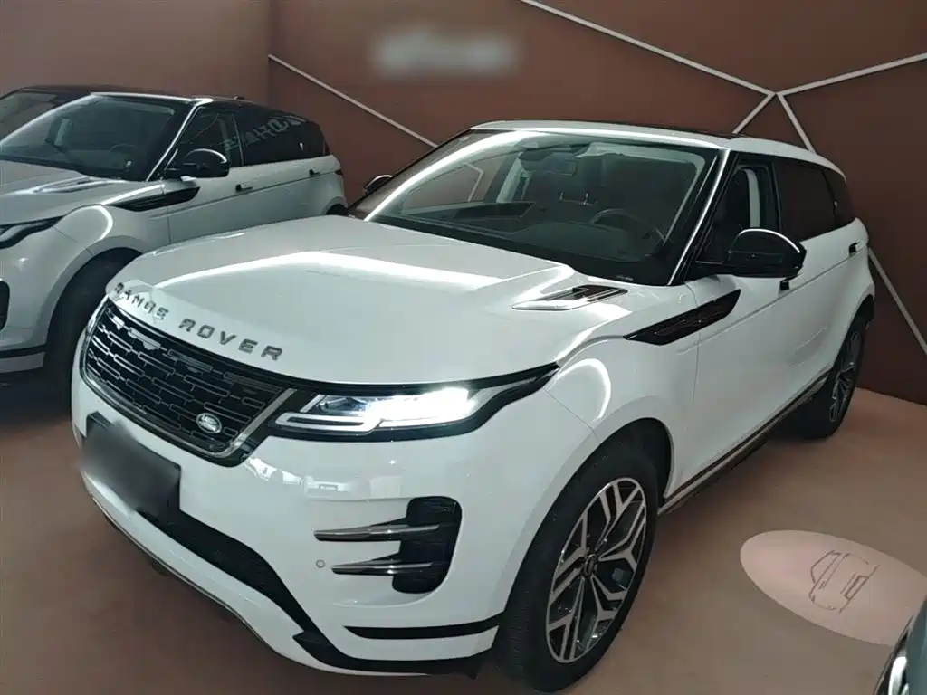 Land Rover Range Rover Evoque 2024 Range Rover Evoque L 249PS Light Master Edition фото 2