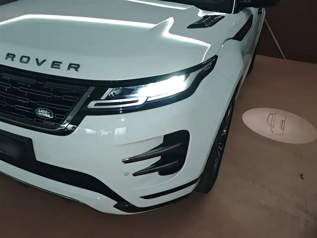 Land Rover Range Rover Evoque 2024 Range Rover Evoque L 249PS Light Master Edition фото 24