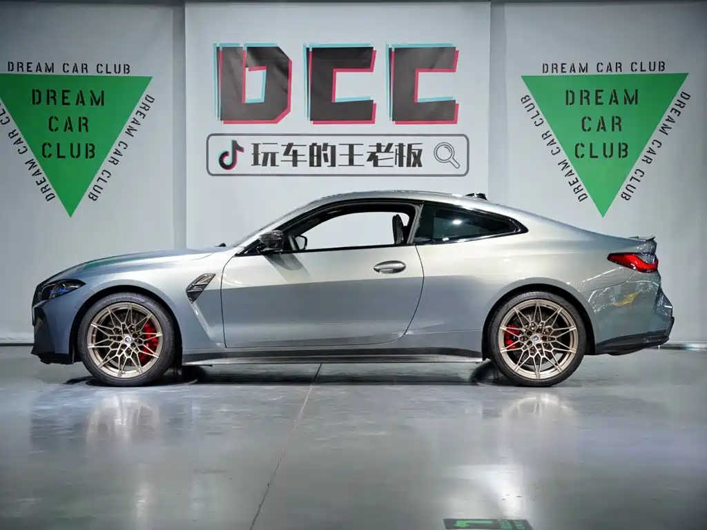 Фото 44 - BMW M4