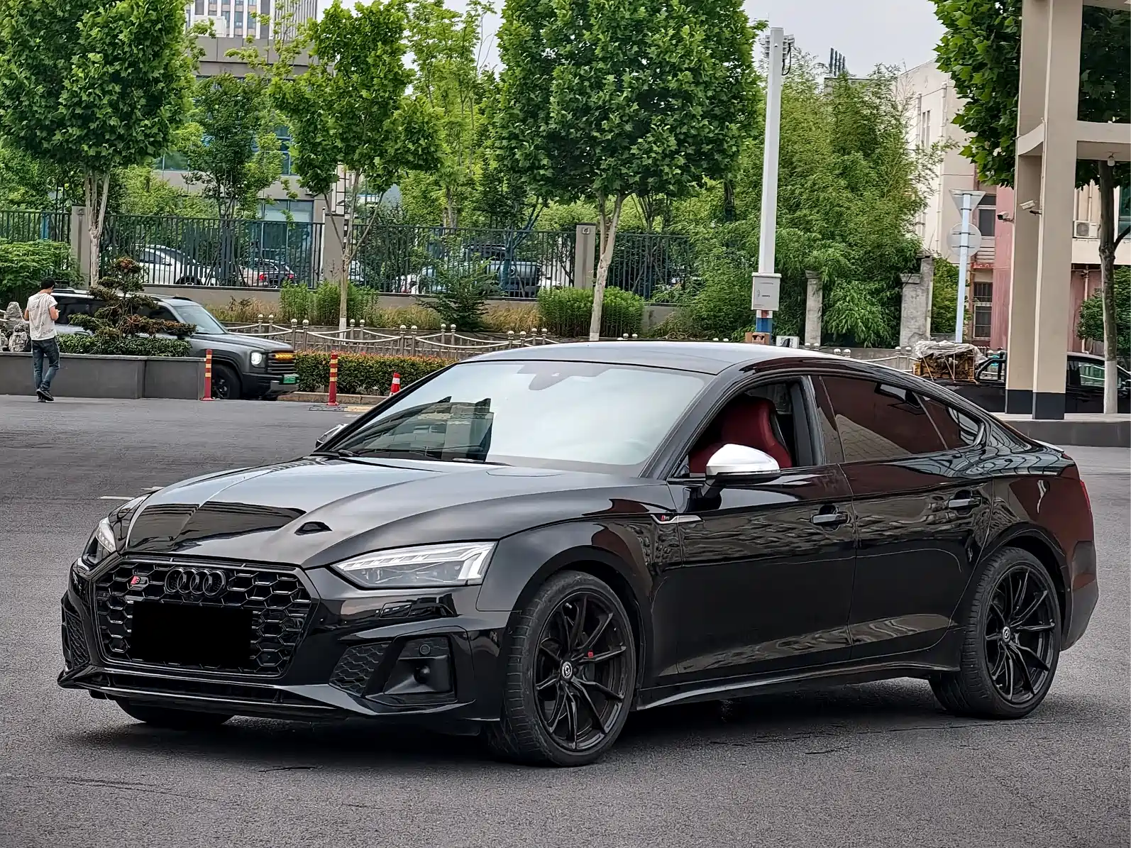 Фото 3 - Audi S5