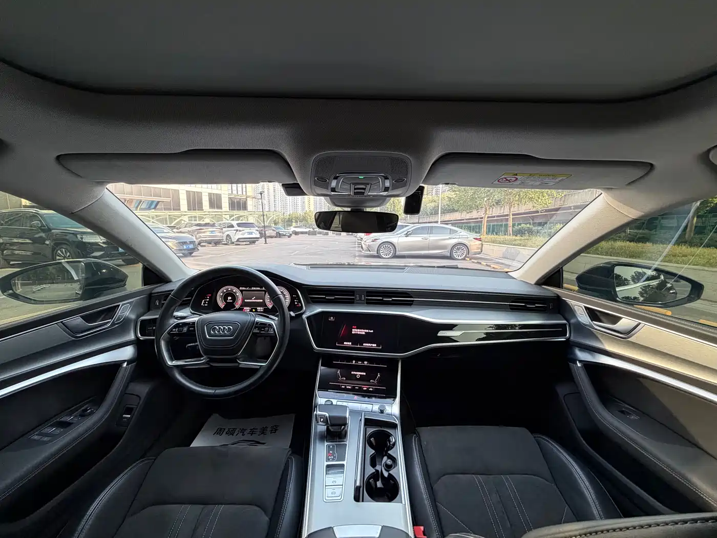 Audi A7L 2024 45 TFSI Luxury фото 12