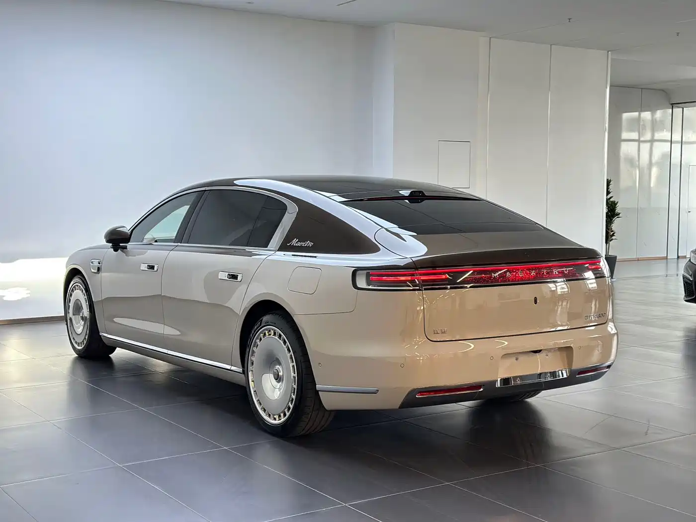 Zunjie S800 2025 2025 Range Extender Starlight Executive 4-Seater