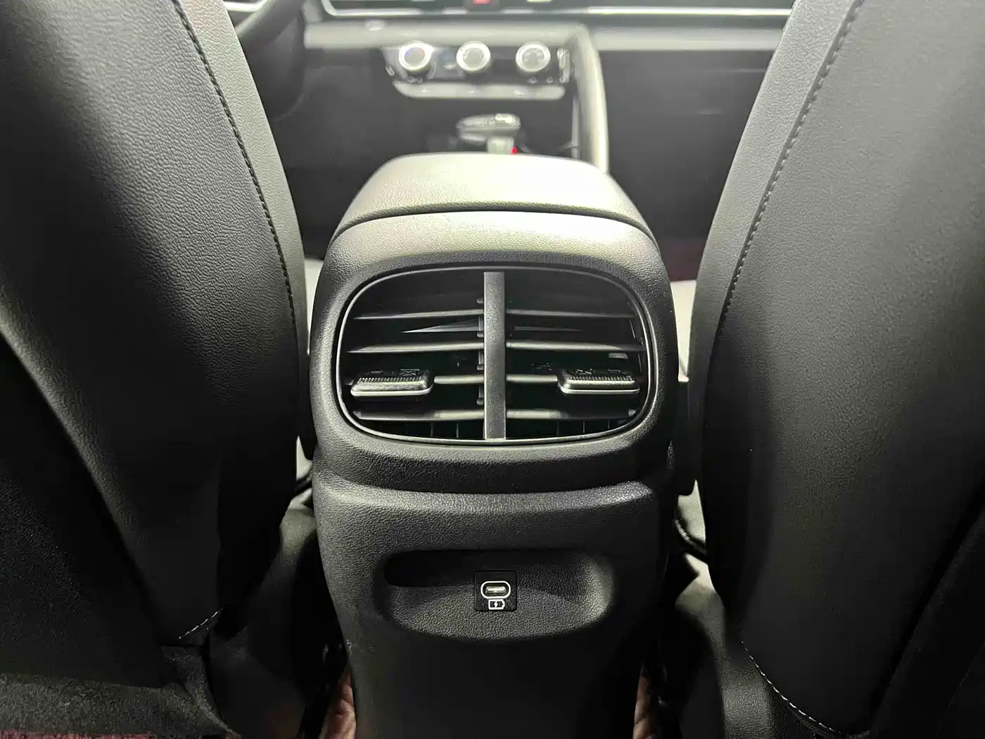 Hyundai Elantra 2023 1.5L CVT GLX Elite Edition фото 14