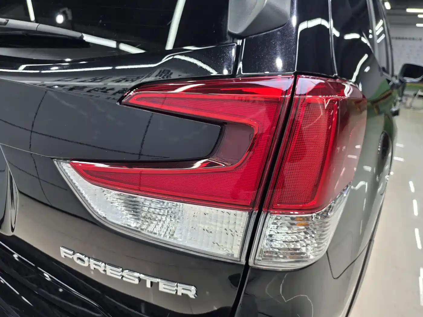 Subaru Forester 2022 2022 2.0i AWD Luxury Edition with EyeSight