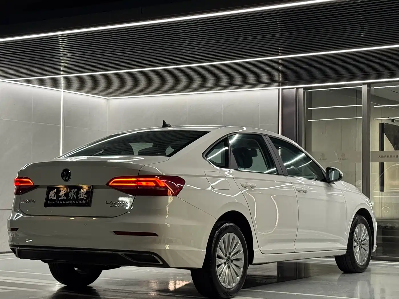 Volkswagen Lavida 2021 1.5L Auto Comfort Edition фото 17