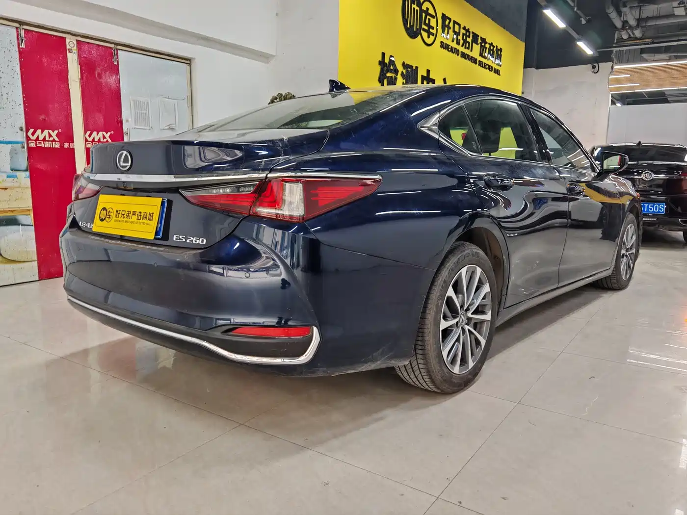 Lexus ES 2023 260 Excellence фото 9