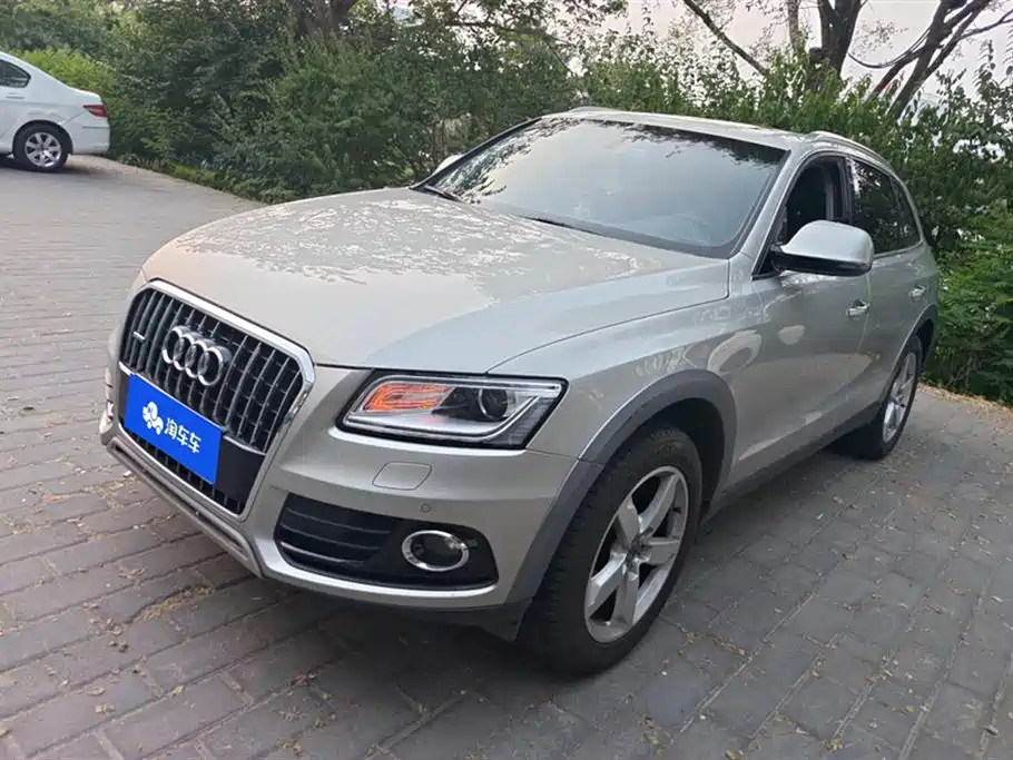 Audi Q5 2016 40 TFSI Technology Model