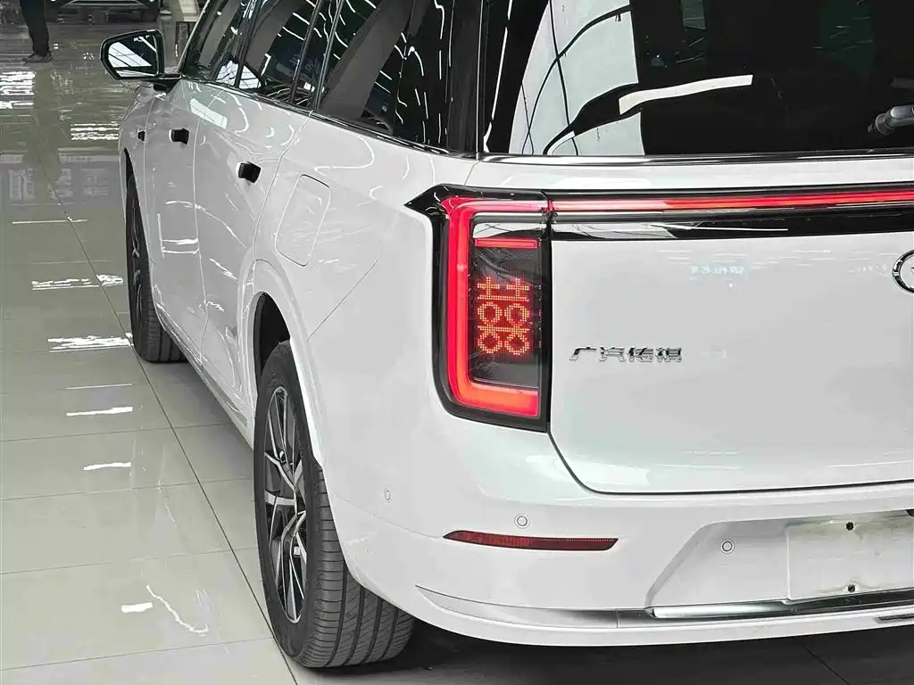 GAC Trumpchi Trumpchi Vision S9 2025 1.5T Hybrid Premium фото 37