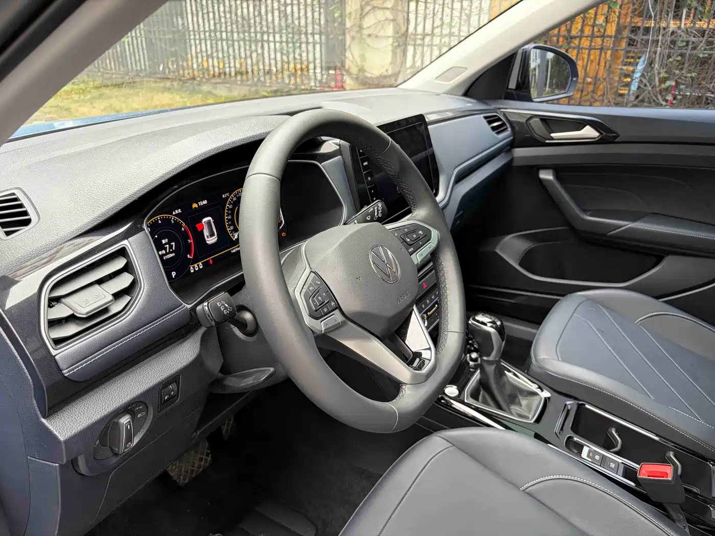 Volkswagen Tharu 2025 New Edge 300TSI Enjoyment Edition фото 21