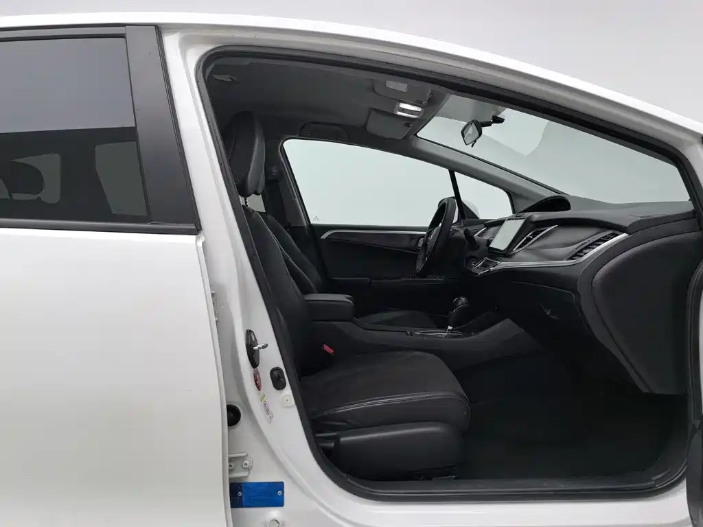 Фото 23 - Honda Jade