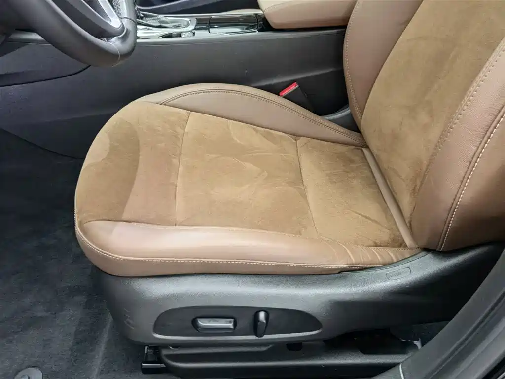 Buick Regal 2019 20T Elite China VI фото 20