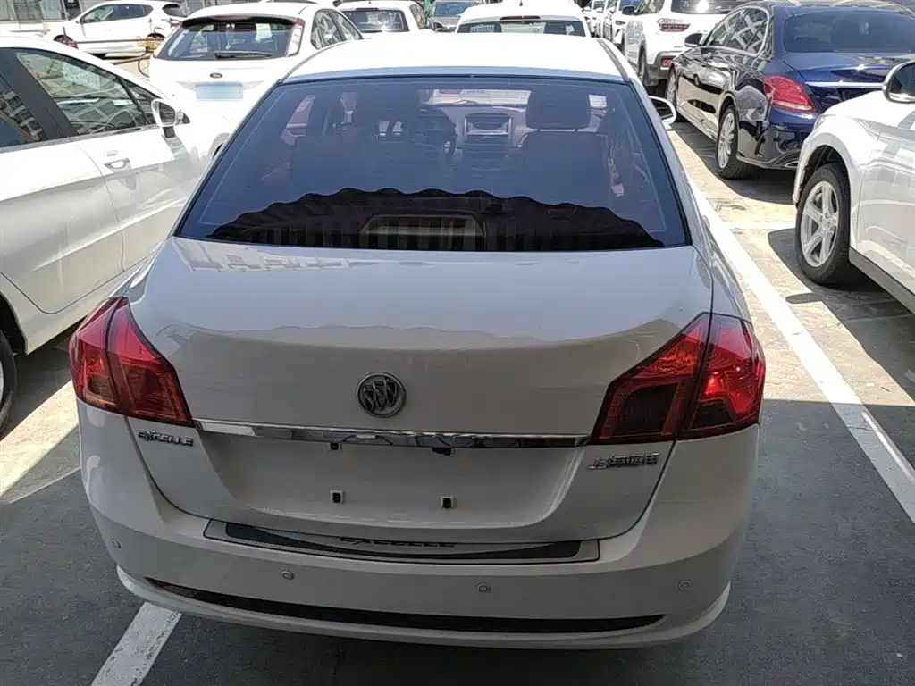 Buick Excelle 2015 1.5L Automatic Classic фото 6