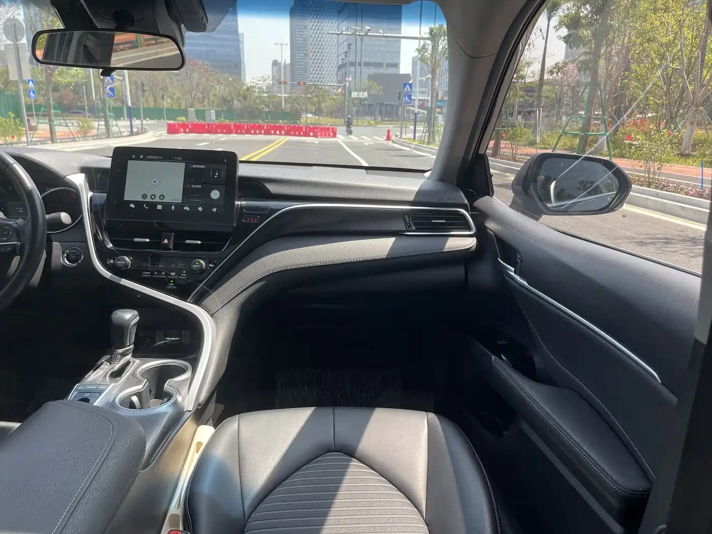 Toyota Camry 2022 2.0S Knight Edition фото 10