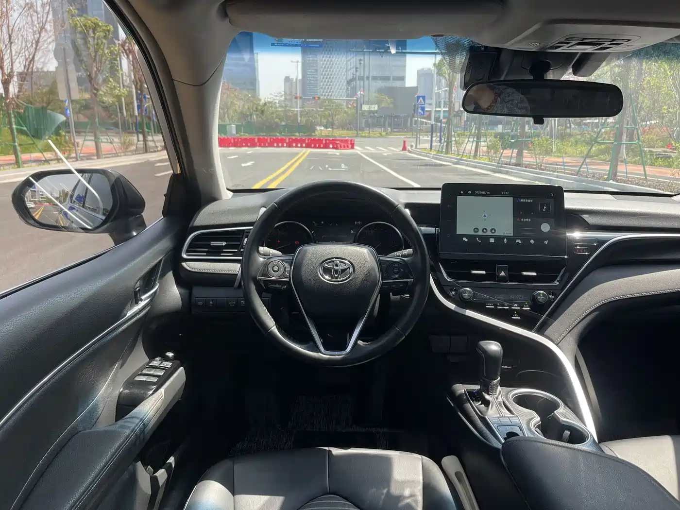 Toyota Camry 2022 2.0S Knight Edition фото 14
