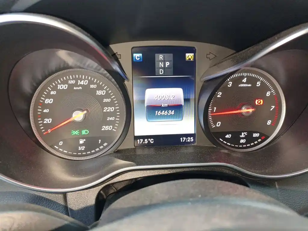 Mercedes-Benz C-Class 2018 C 200 L Sport Edition фото 5