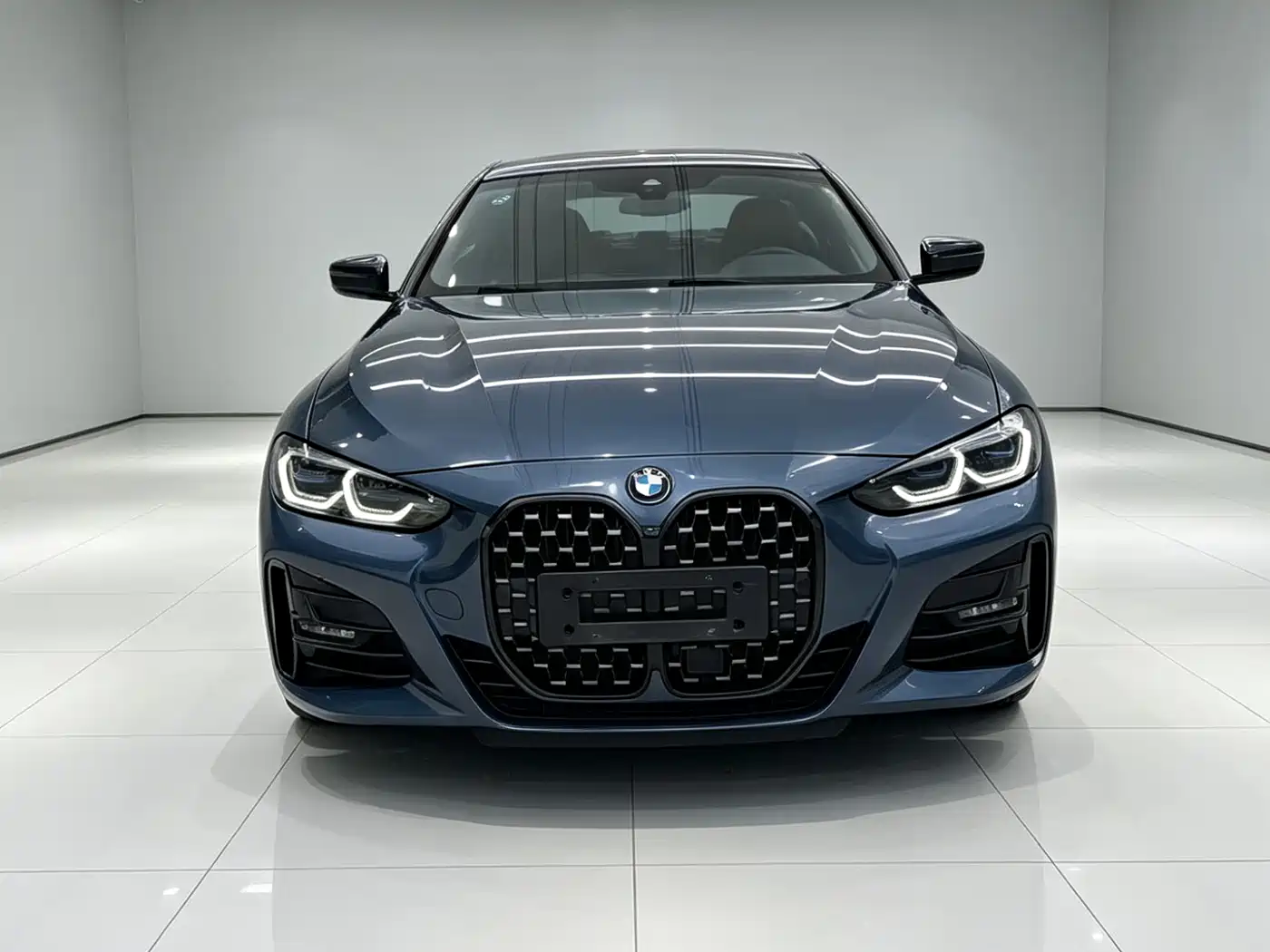 BMW 4 Series 2022 430i M Sport Shadow Night Package фото 3