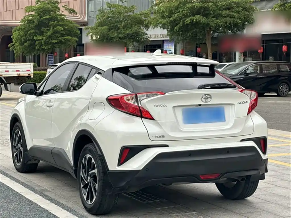 Toyota IZOA 2020 2.0L Yi Xiang Edition фото 5