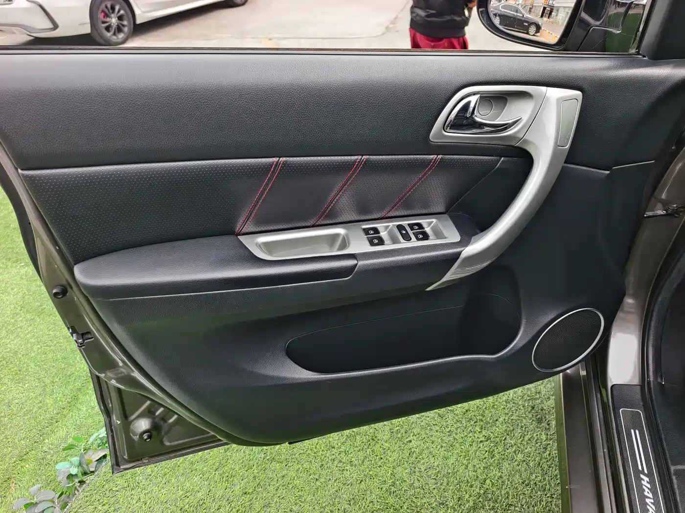 Haval H6 2013 2013 Upgrade 2.4L Automatic 2WD Elite