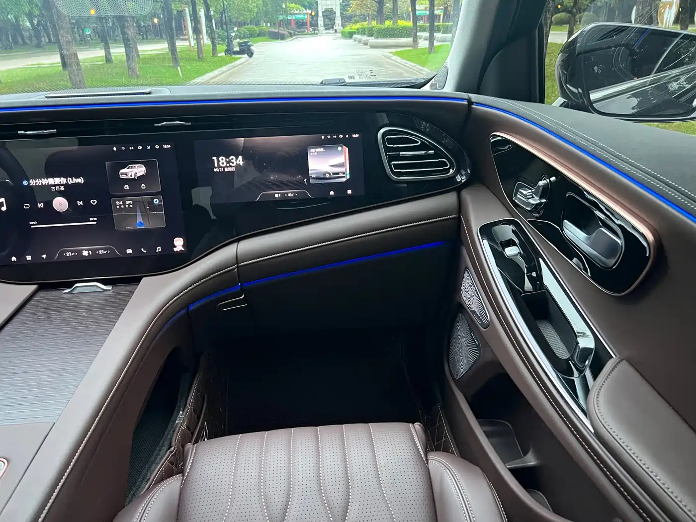 Exeed Landmark 2023 400T AWD Star Premium 6-Seater фото 12