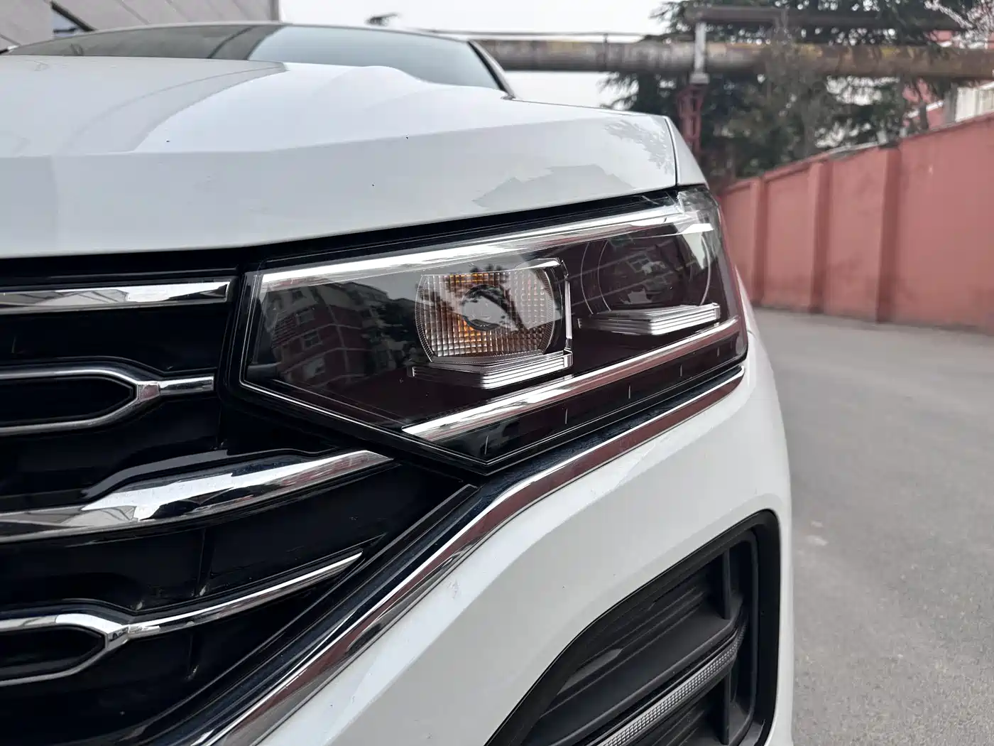 Volkswagen Tayron 2022 280TSI 2WD Luxury Smart Connect Edition фото 13