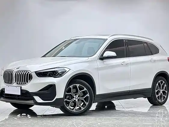 BMW X1 2022 sDrive25Li Leading