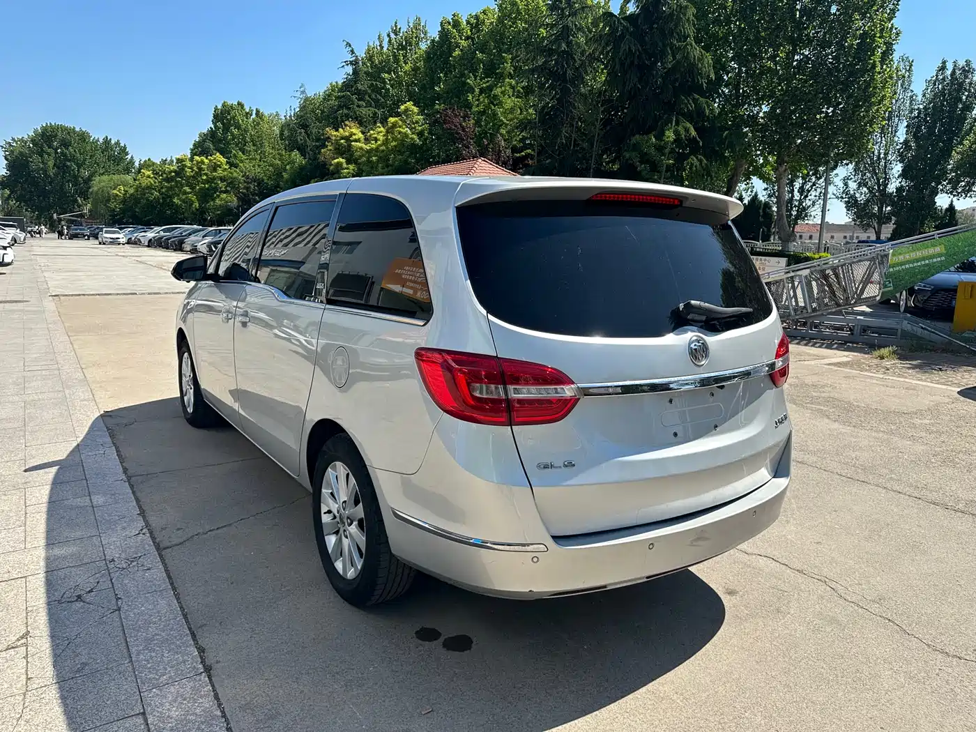 Buick GL8 2014 2.4L CT Luxury Business Comfort фото 5