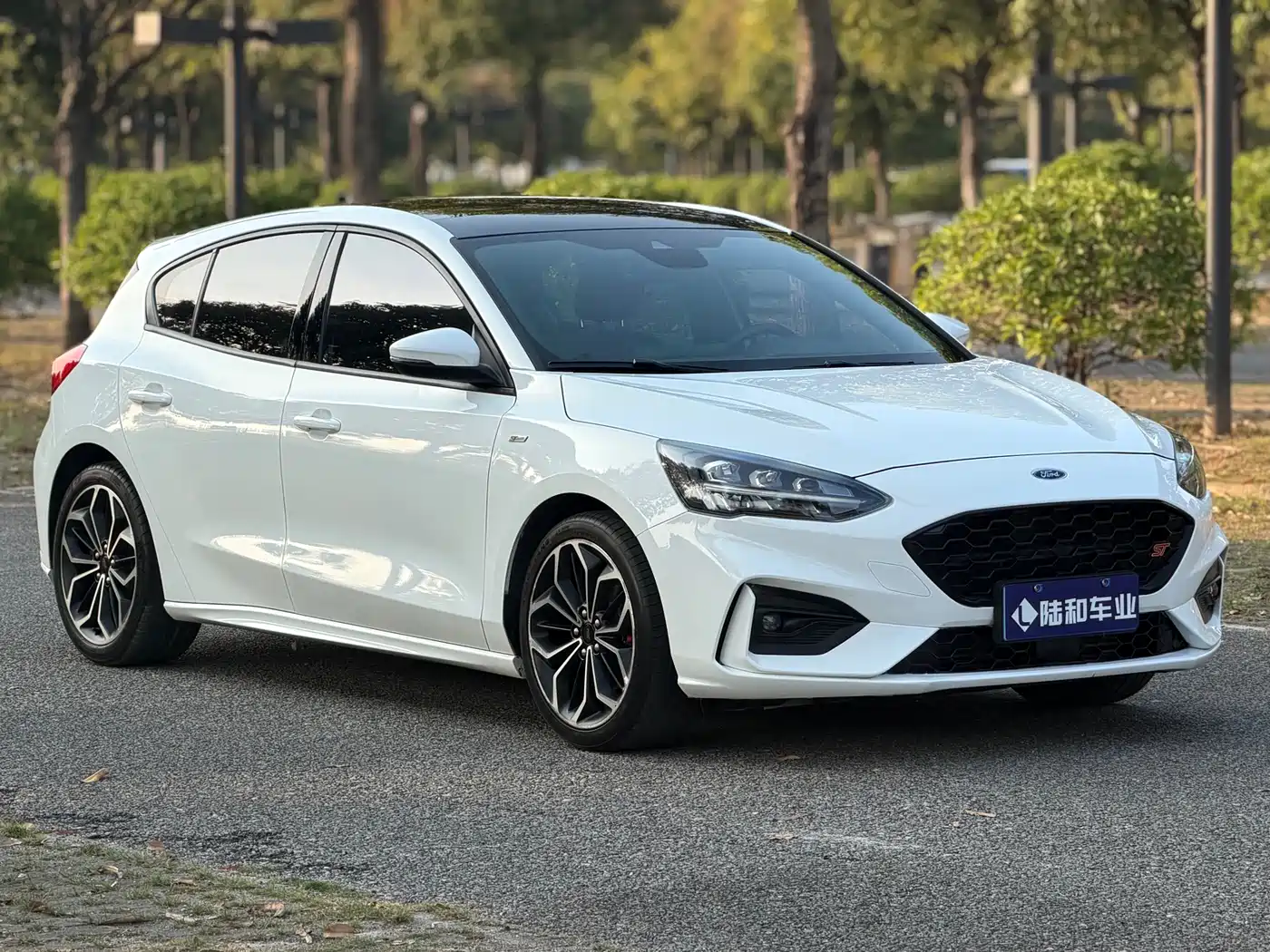 Ford Focus 2022 2021 Hatchback EcoBoost 180 Automatic ST Line