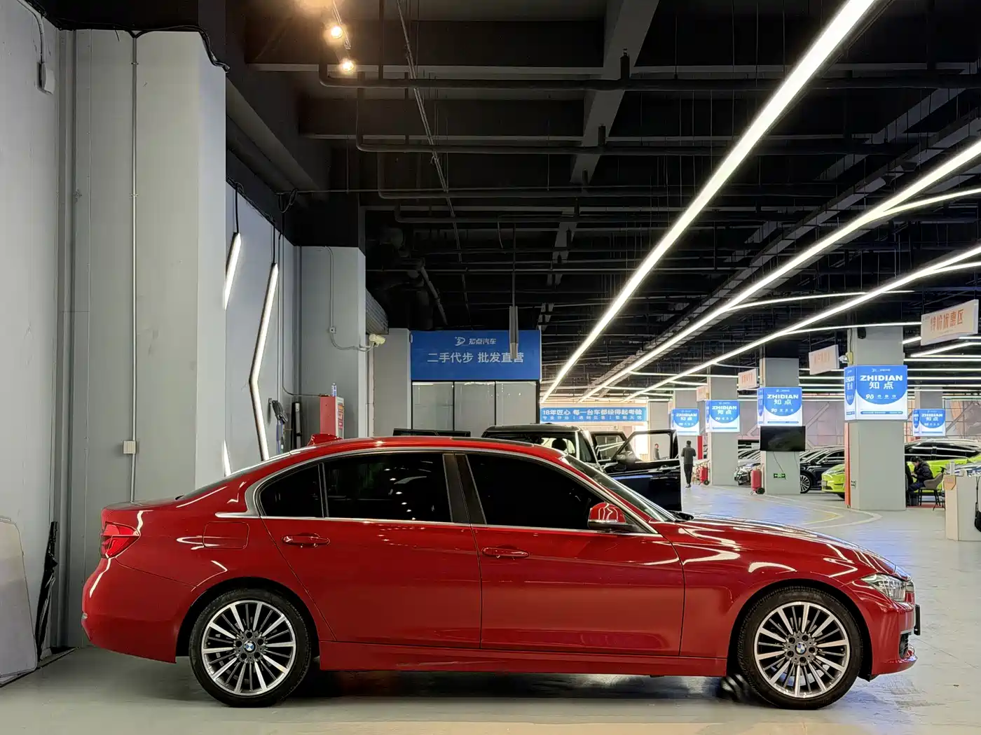 BMW 3 Series 2019 320Li Fashion Type фото 5