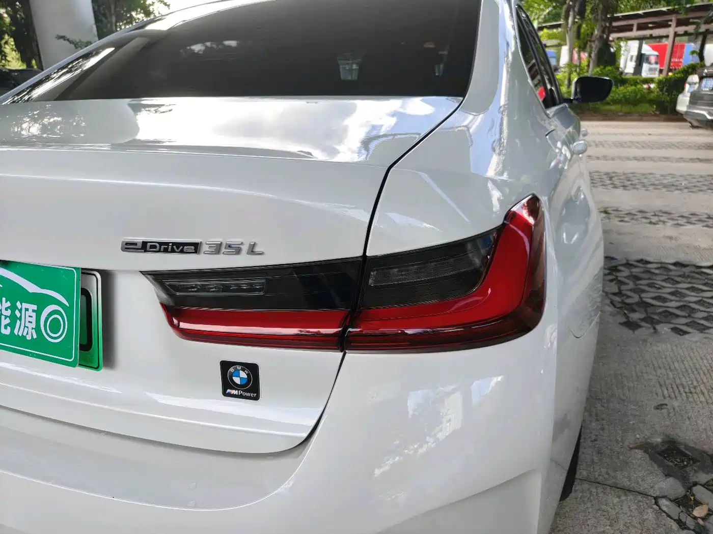BMW i3 2022 eDrive 35 L фото 8