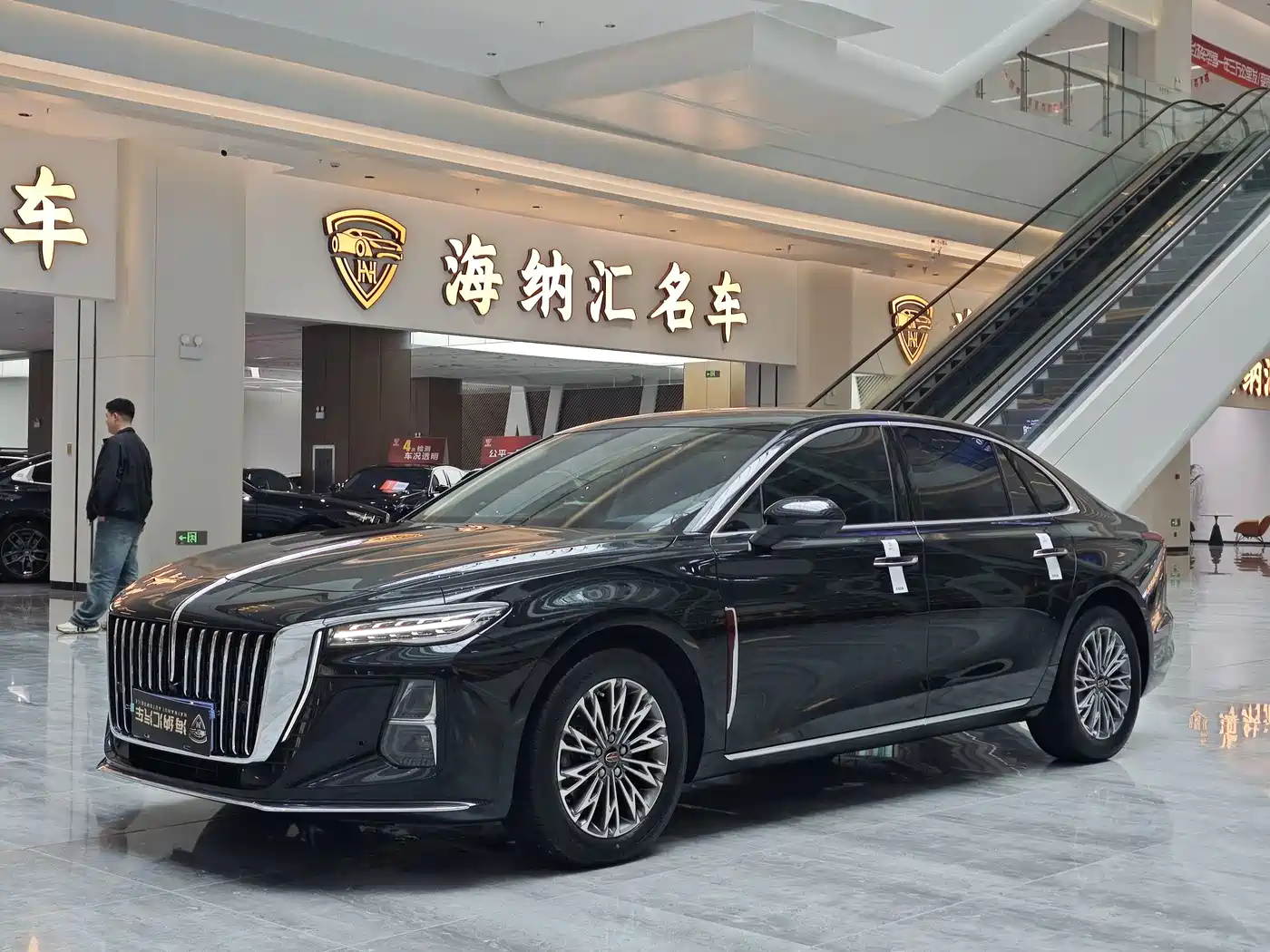 Hongqi H5 2025 1.5T DCT Flag Rhythm 500,000 Units Memorial Edition