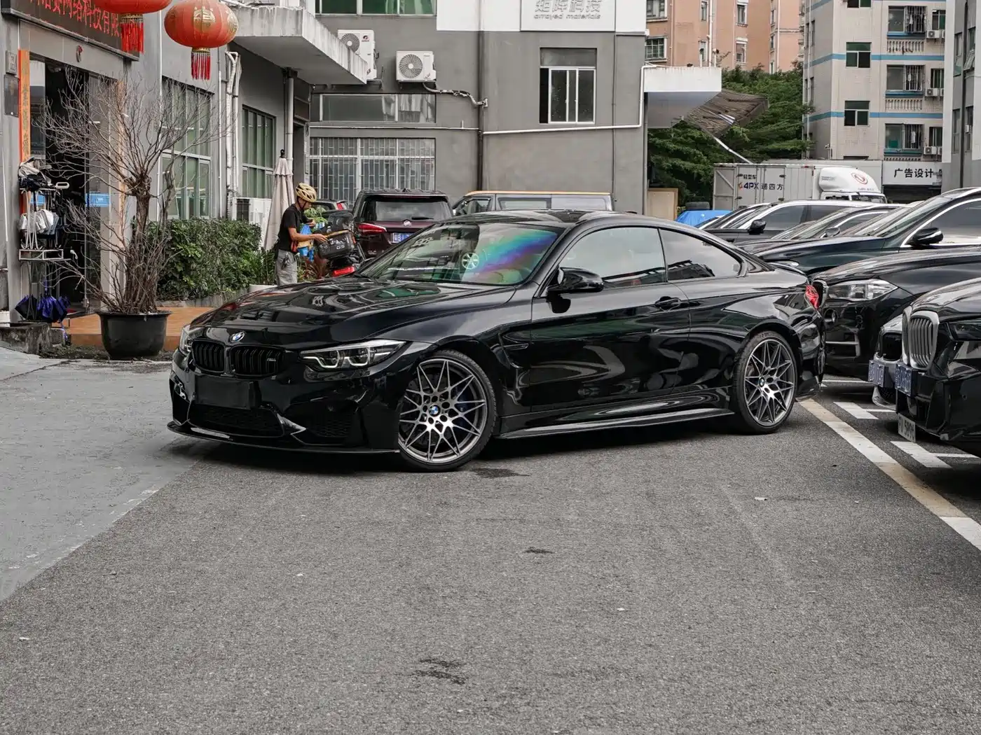 Photo 1 - BMW M4