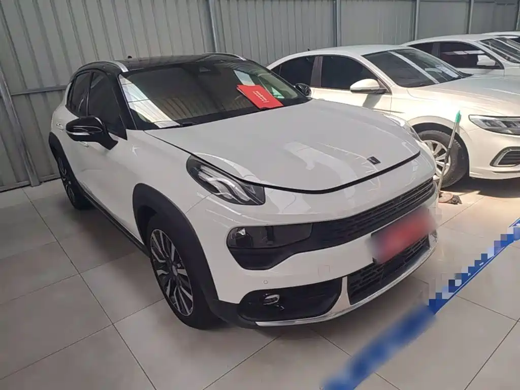 Lynk & Co 02 2018 2.0T DCT AWD Pro Edition China V фото 4