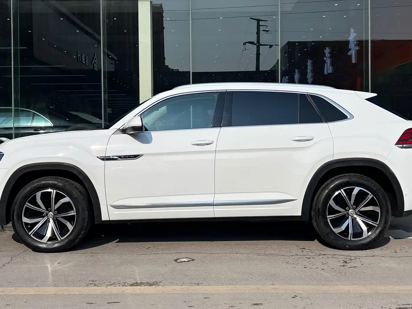 Volkswagen Teramont 2019 Teramont X 380TSI 4WD Luxury Edition фото 3