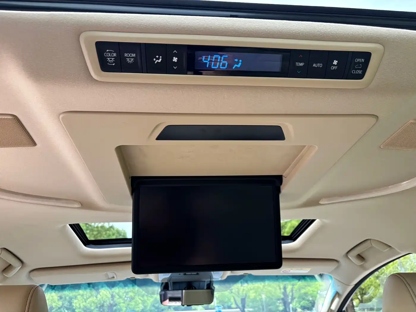 Toyota Vellfire 2023 Crown Hybrid 2.5L HV Premium фото 20