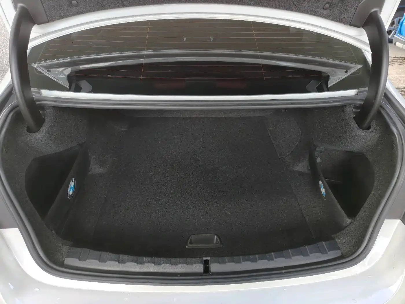 BMW i3 2022 eDrive 35 L фото 9