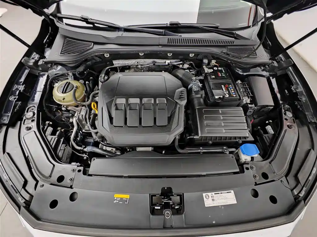 Volkswagen Passat 2023 330TSI Elite Edition фото 6