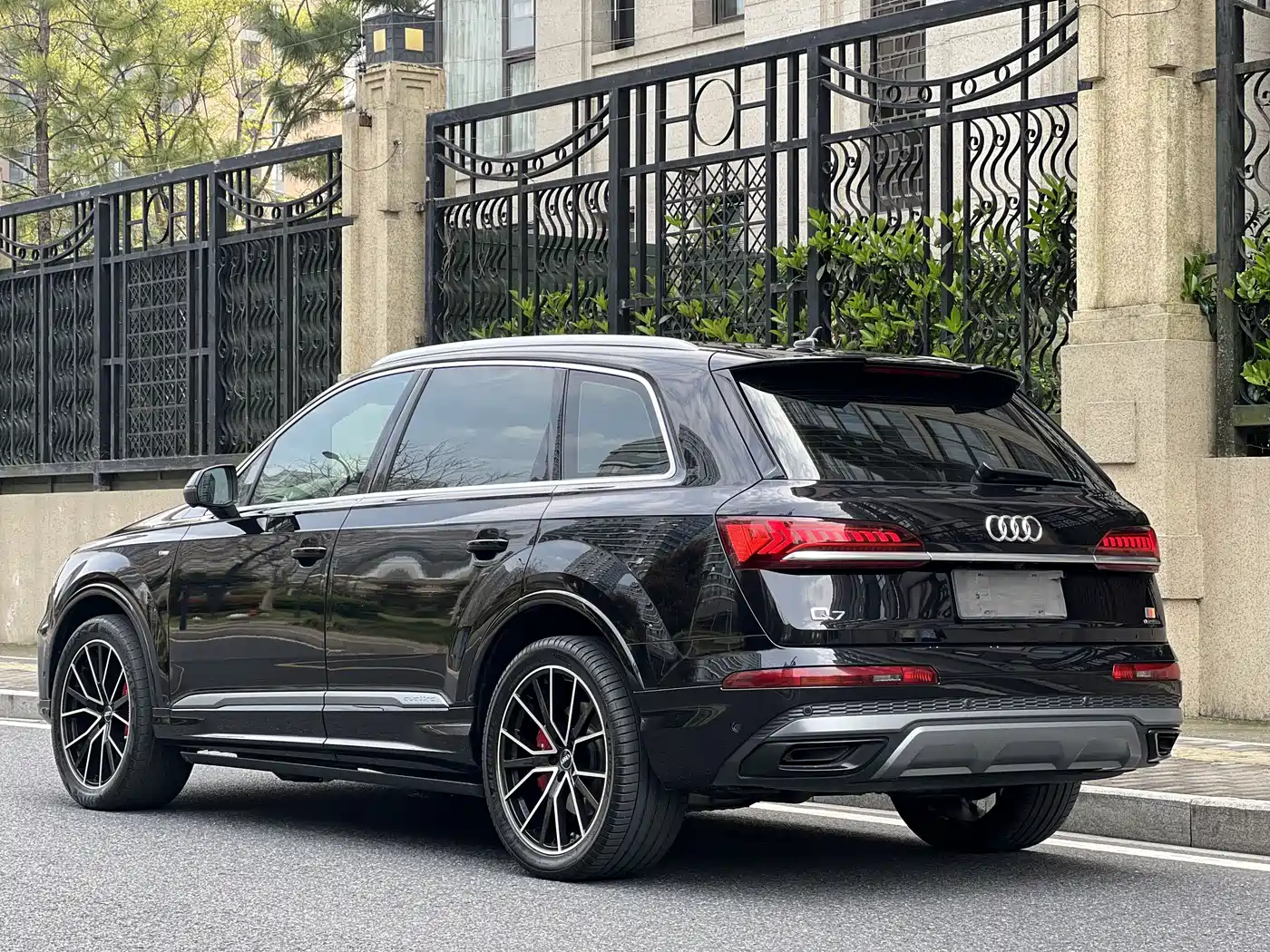 AUDI Q7