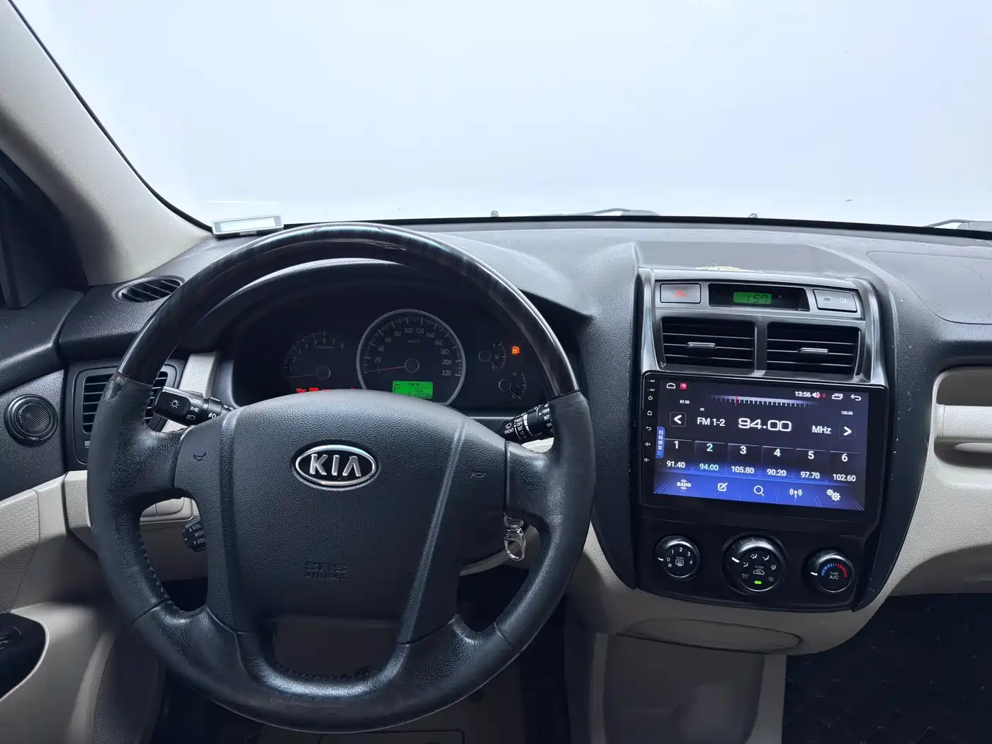 Kia Sportage 2012 2.0L Automatic 2WD GL фото 6