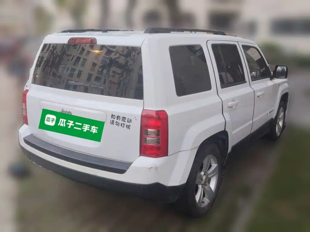 Jeep Patriot 2015 2014 2.0L Sport Enhanced Edition
