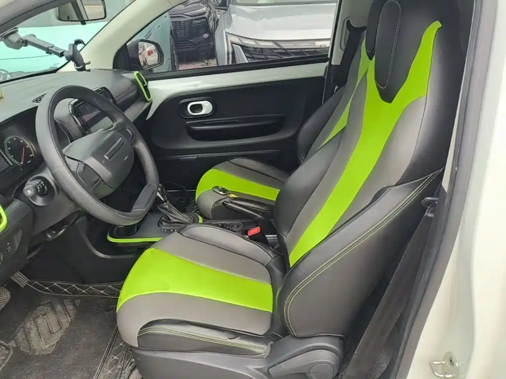 Roewe Clever 2020 2020 Urban Style Edition