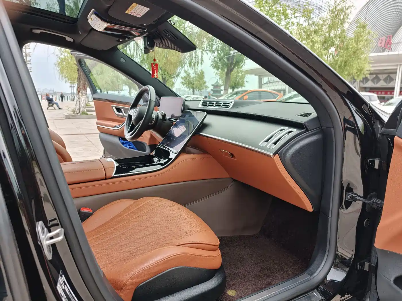 Mercedes-Benz S-Class 2024 S 400 L Business Edition фото 11