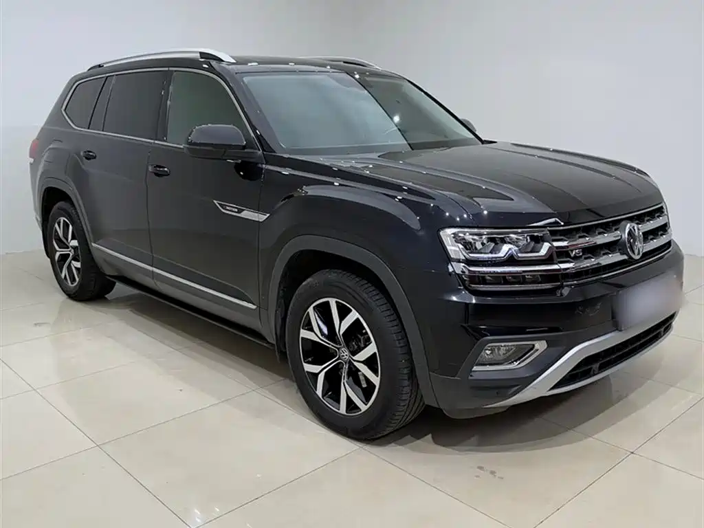 Volkswagen Teramont 2017 530 V6 4WD Luxury Edition фото 25
