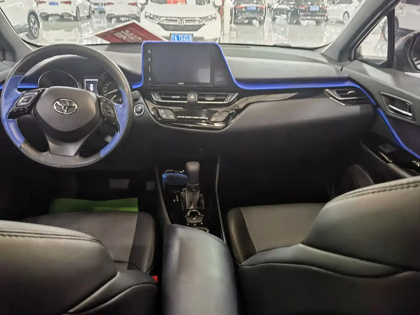 Toyota IZOA 2020 2.0L Yi Xiang Edition фото 15