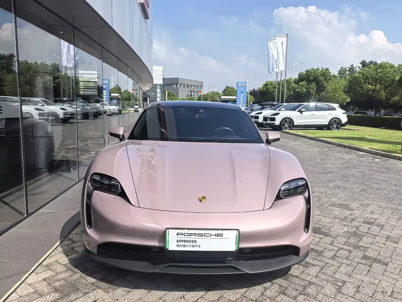 Porsche Taycan 2021 2020 Taycan