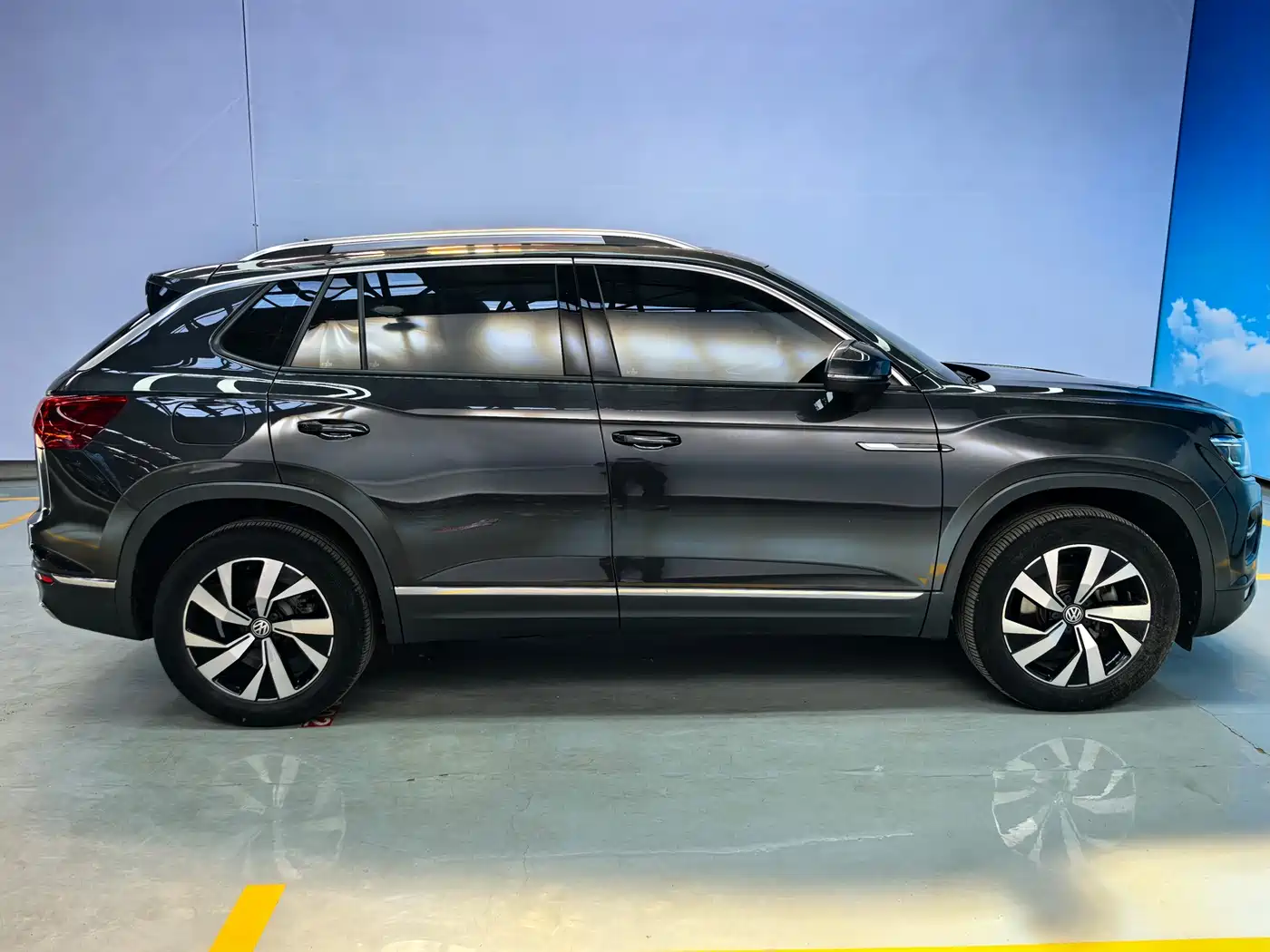 Volkswagen Tayron 2021 280TSI 2WD Luxury Smart Connect фото 7