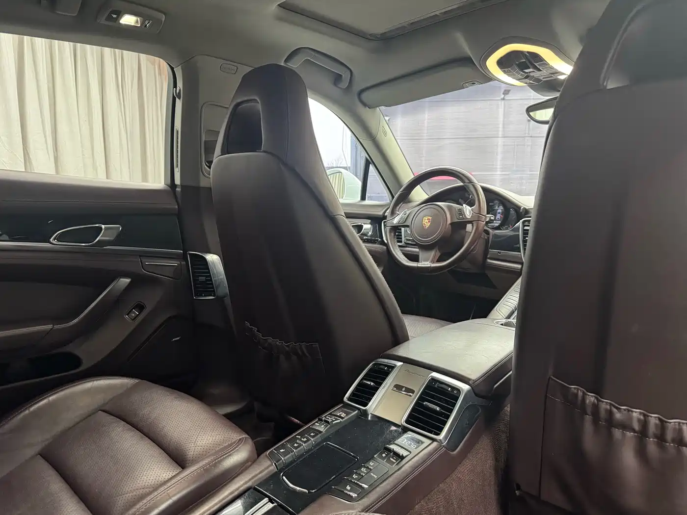 Porsche Panamera 2014 Panamera 4 3.0T фото 20