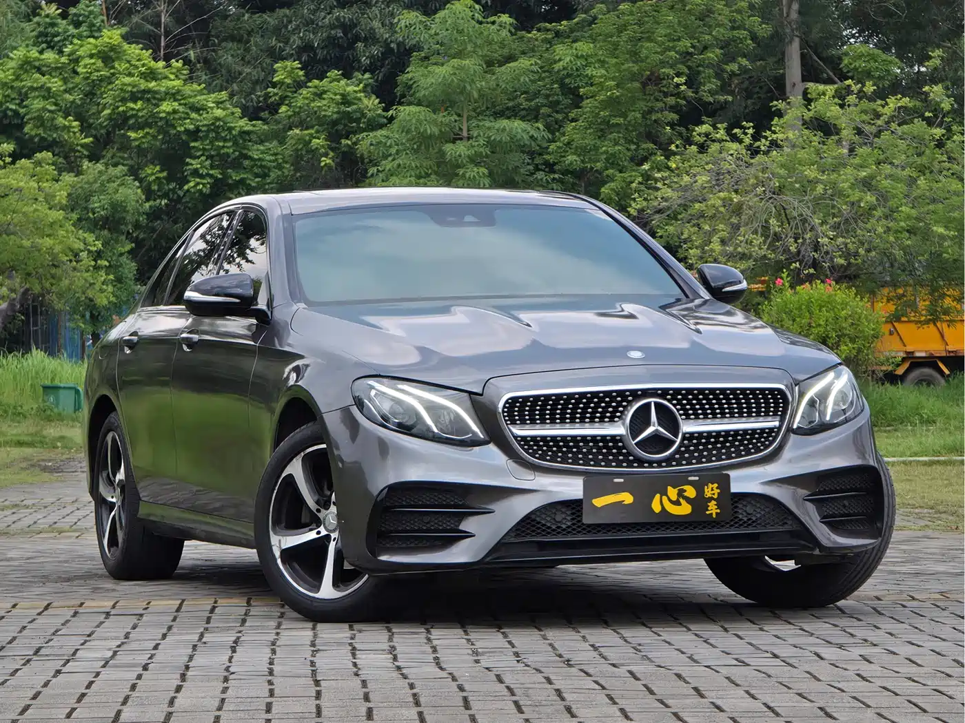 Mercedes-Benz E-Class 2017 E 200 Sport фото 3