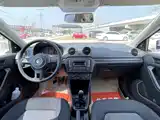 Фото 7 - Volkswagen Jetta