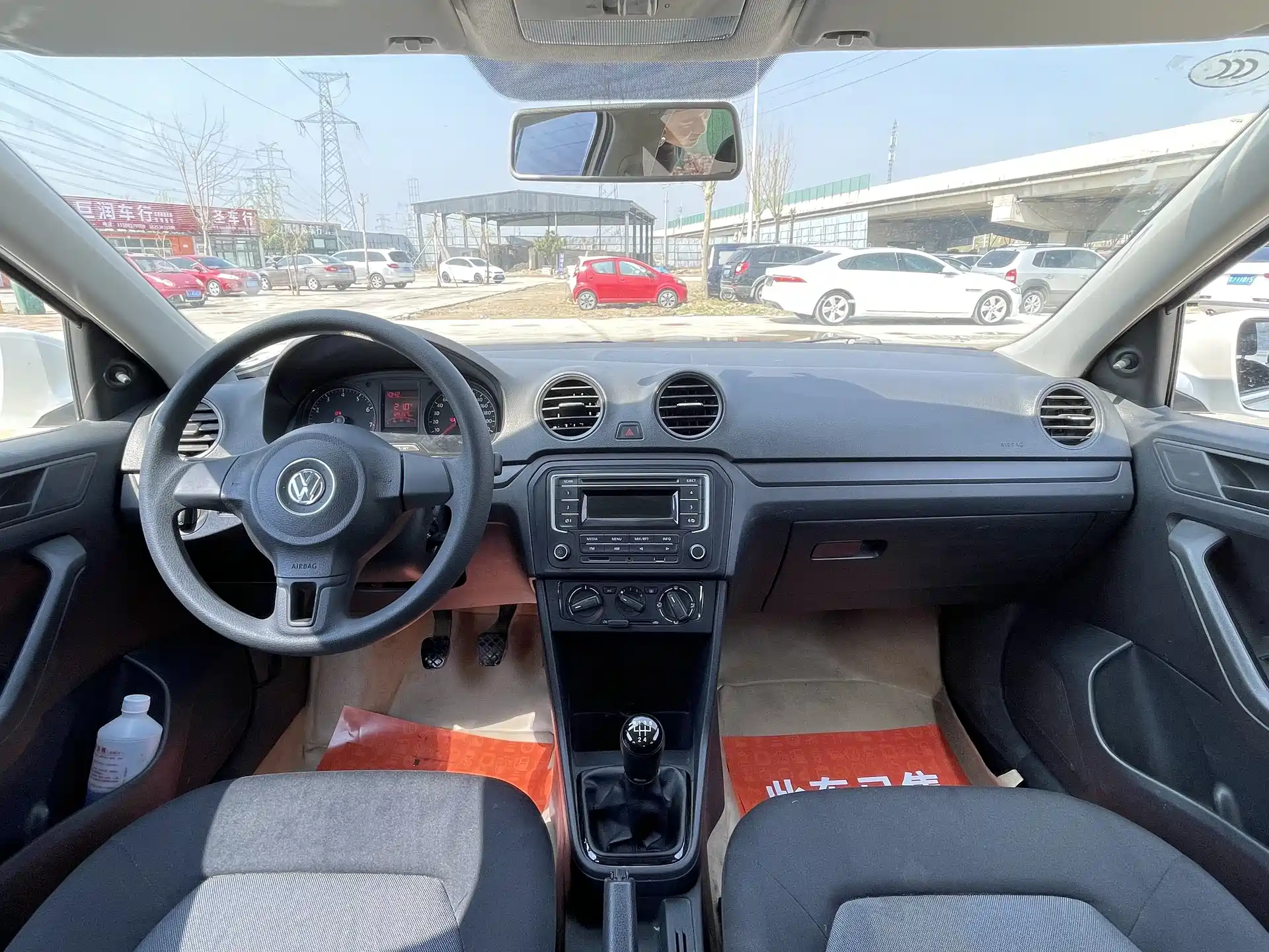 Фото 7 - Volkswagen Jetta