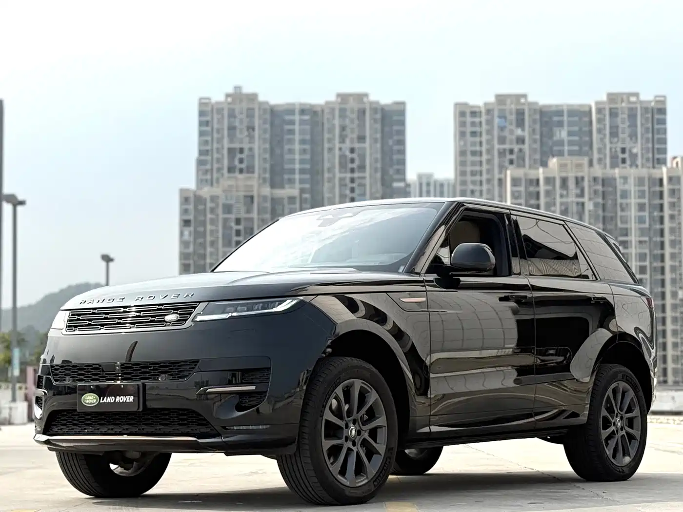 Land Rover Range Rover Sport 2024 400PS Dynamic SE
